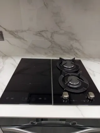 Placa de cocina mixta inducción y gas Whirlpol