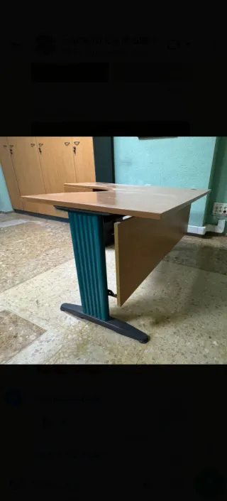 Mesa escritorio esquinera madera y metal