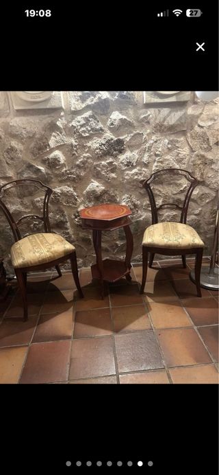 Conjunto mesita y 2 sillas madera