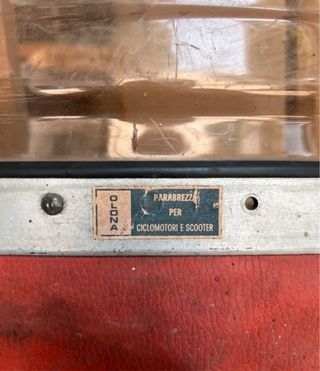 Parabrezza d'epoca per ciclomotori