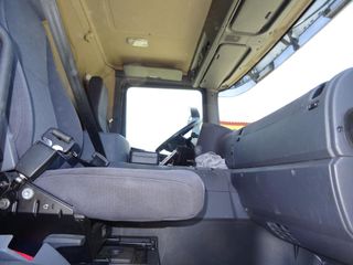 Scania P 230-CAMIONES FRIGORIFICOS