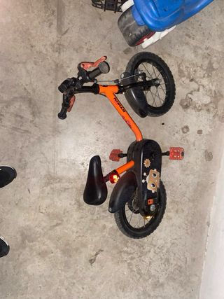 Bicicleta infantil naranja
