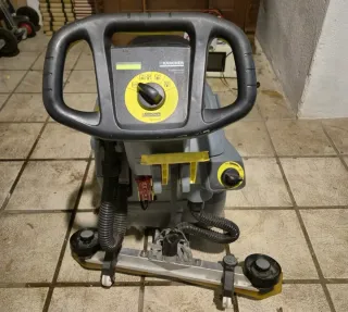 Fregadora Karcher BD 43/25 C Profesional