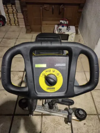 Fregadora Karcher BD 43/25 C Profesional