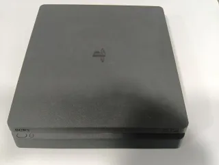 PS4 1TB + 2 Mandos + HDMI