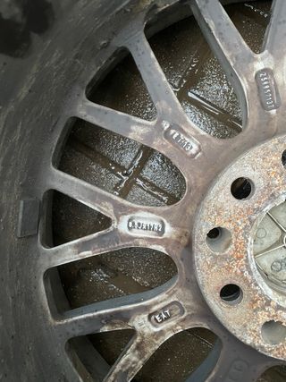 Vendo Llantas Rondell 0058 R17