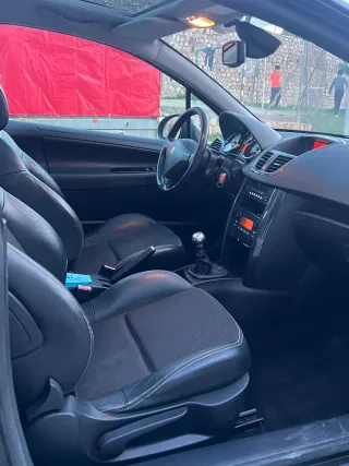 Peugeot 207 1.6i THP
