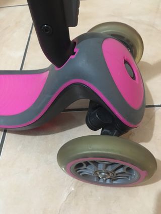 Patinete infantil Globber rosa