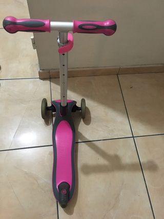 Patinete infantil Globber rosa