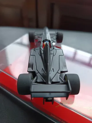Ferrari F300 (1998) M. Schumacher 1:43