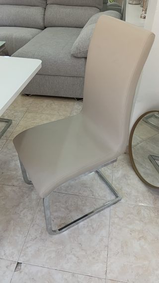 Mesa comedor + 6 sillas cristal y madera