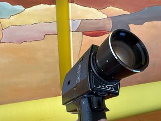 Tomavistas Super 8 Chinon 872