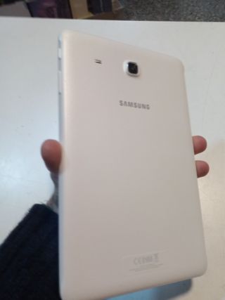 Samsung Galaxy Tab E SM-T561 9.6 Bianco