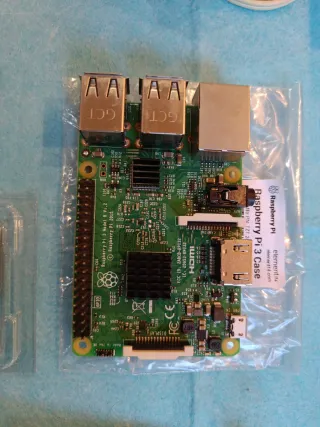 Raspberry Pi 3 Model B 1GB RAM 16GB MicroSD