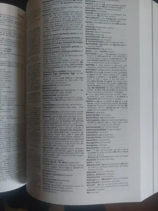 The Oxford Spanish Dictionary: Spanish-English,...