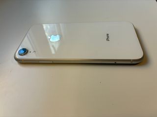 iPhone XR Negro/Blanco