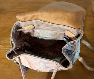 Mochila Anekke Travel with Nekke to India