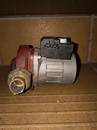 Bomba de agua Roca TP 116