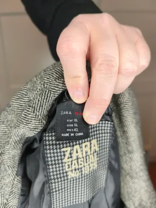 Abrigo largo gris hombre