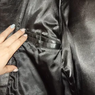 Americana de piel negra chico