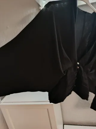 Blusa negra talla S