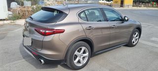 Alfa Romeo Stelvio 2.2 JTD Diesel RWD 180CV 132KW