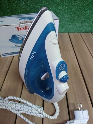 Plancha de vapor Tefal Inicio FV1230