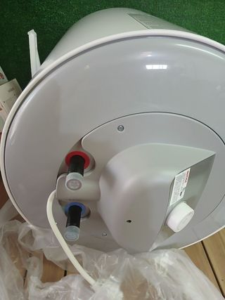 Calentador Comfee 50L