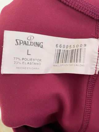 Mallas deportivas Spalding burdeo.