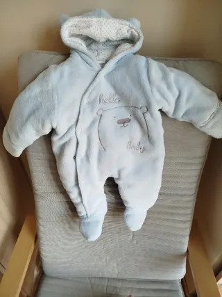 Buzo bebé azul con osito talla 3 meses