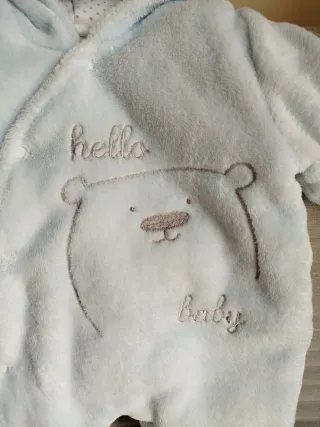 Buzo bebé azul con osito talla 3 meses
