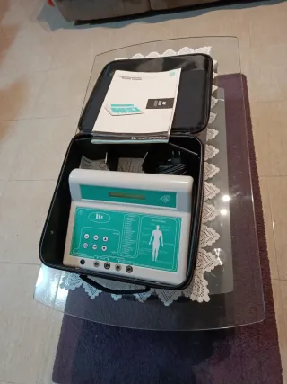 Equipo de MAGNETOTERAPIA "MAGNETOFIELD"