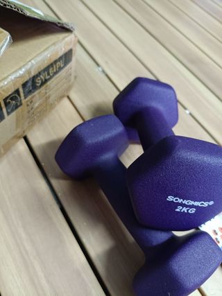 SONGMICS Juego de 2 mancuernas hexagonales con revestimiento de neopreno para entrenamiento de fuerza, entrenamiento, fitness, entrenamiento en casa