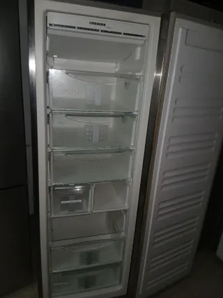 Congelador vertical Liebherr No Frost