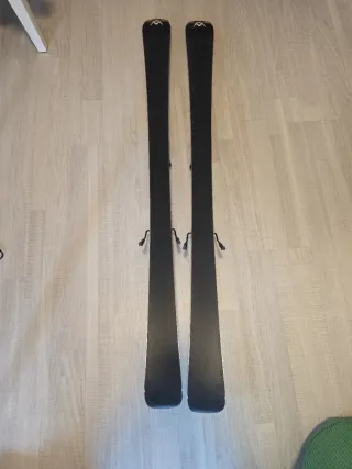 Esquís Volkl P60 SC Racing 135cm con funda y palos