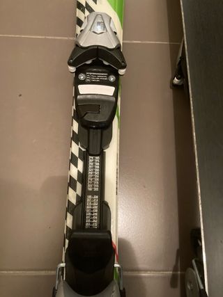 Esquís infantiles 120 cm con bastones