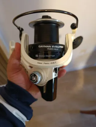 Carrete Cinnetic Cayman Evolution 7000 ALU. NUEVO.