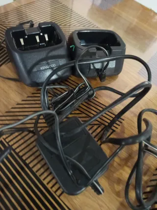 Walkie Talkies Kenwood (2 unidades)