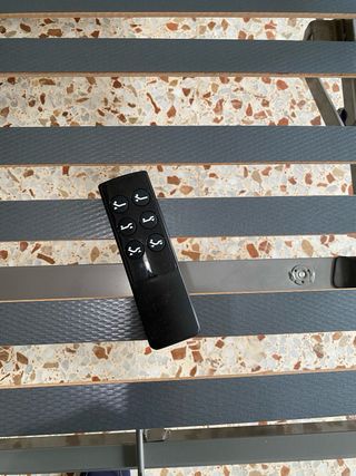 Cama articulada para enfermos