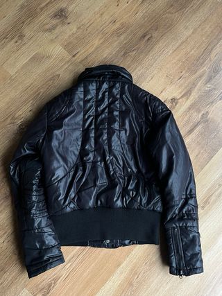 Chaqueta Bomber Negra Acolchada Marca Punkyfish