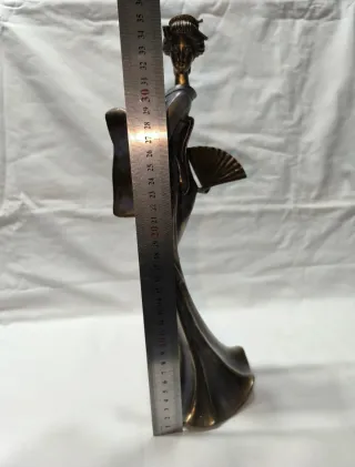 Figura Veronese mujer oriental con abanico