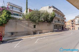 Terreno en venta en El Raval - Safaretjos en Santa Coloma de Gramanet