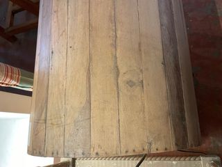 Baúl grande de madera maciza