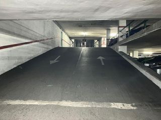 Garaje en venta en Centre en Hospitalet de Llobregat, L´