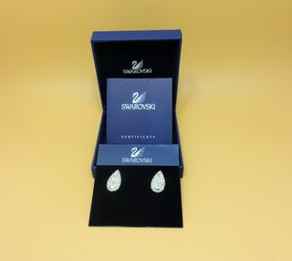 SWAROVSKI Pendientes.