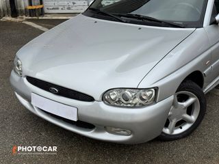 Ford Escort 1998
