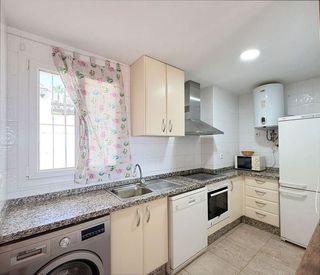 Piso en venta en Puerto de la Duquesa en Manilva