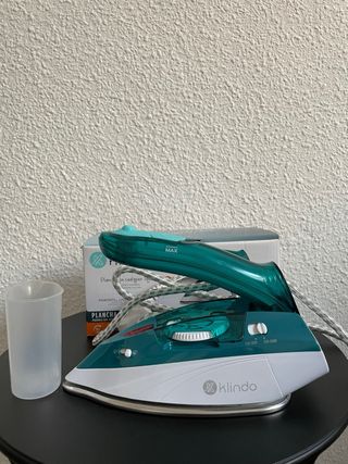 Plancha de viaje Klindo portátil