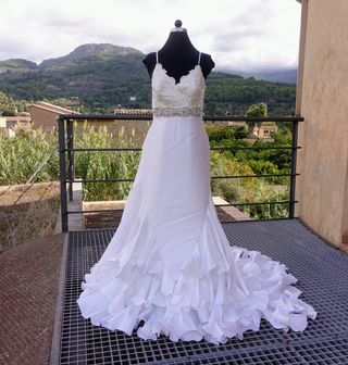 Vestido de novia modelo 2490 de la firma Patricia Avendaño