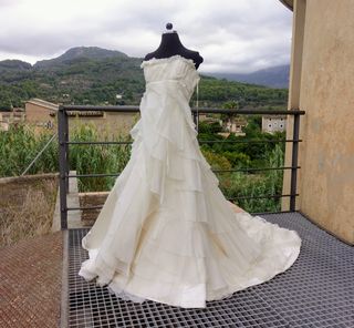 Vestido de novia modelo Chocolate Crudo de la firma Victorio & Lucchino